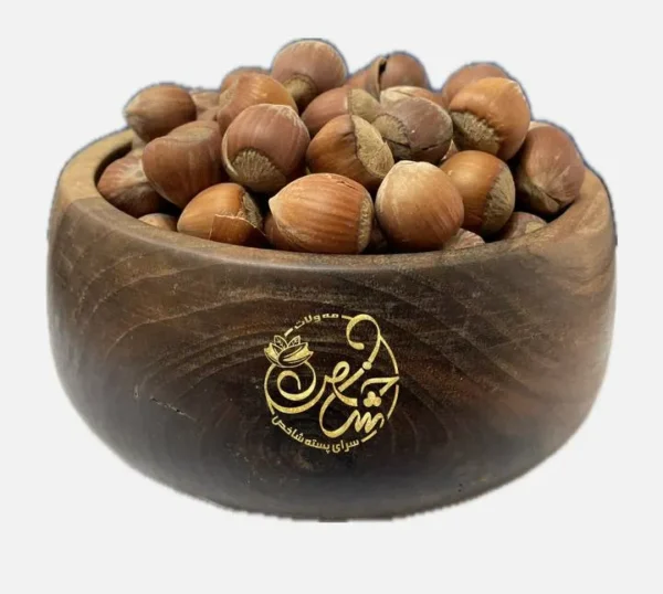 فندق خام با پوست